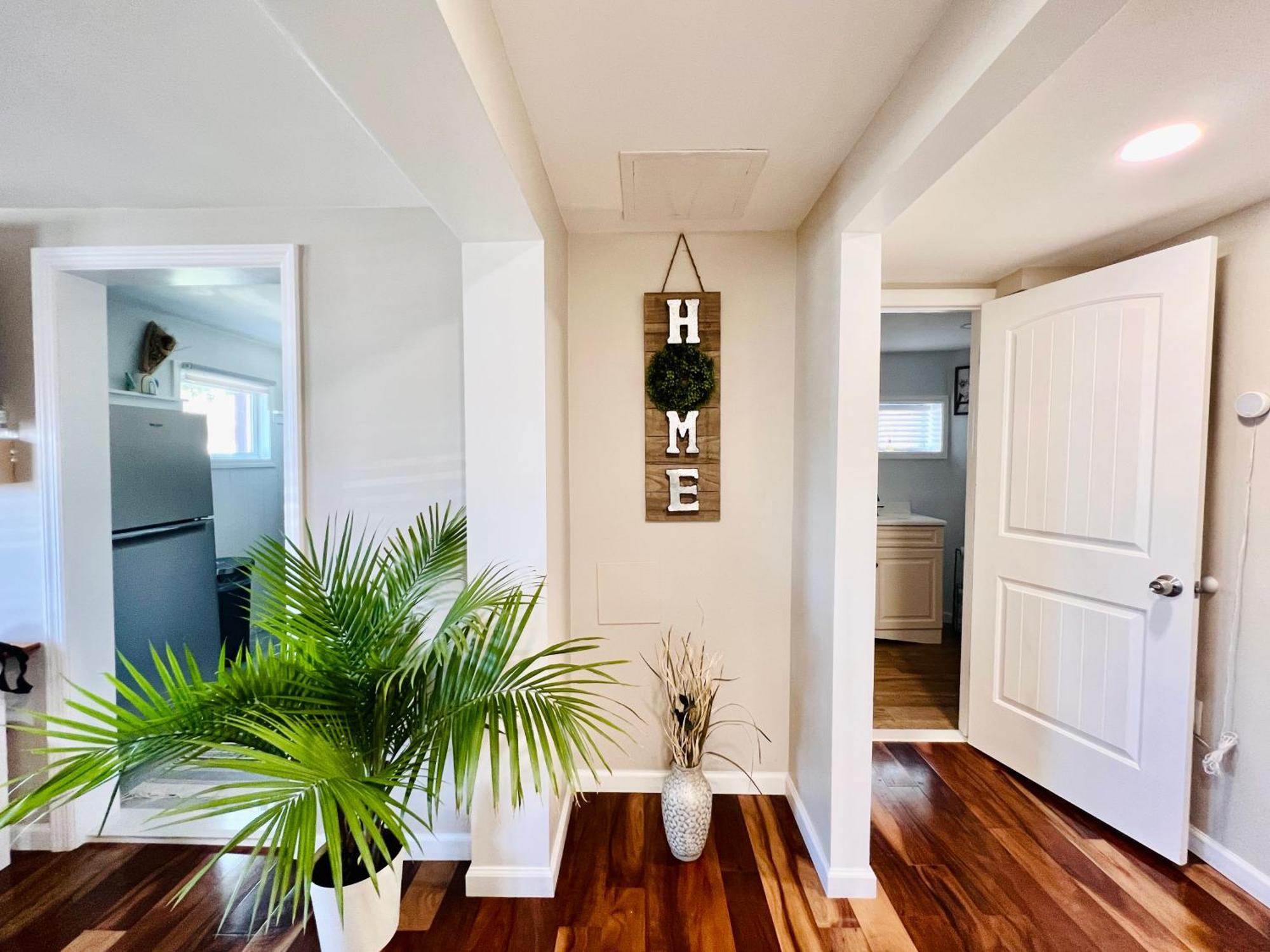 Ultra Modern - Entire 3 Bedroom Apartment - 5 Min Walk To The Beach Wildwood Eksteriør billede